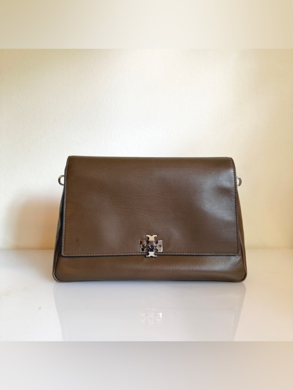 Tory Burch Charlie Shoulder Bag Medium - Malt Brown - Picture 4 of 14